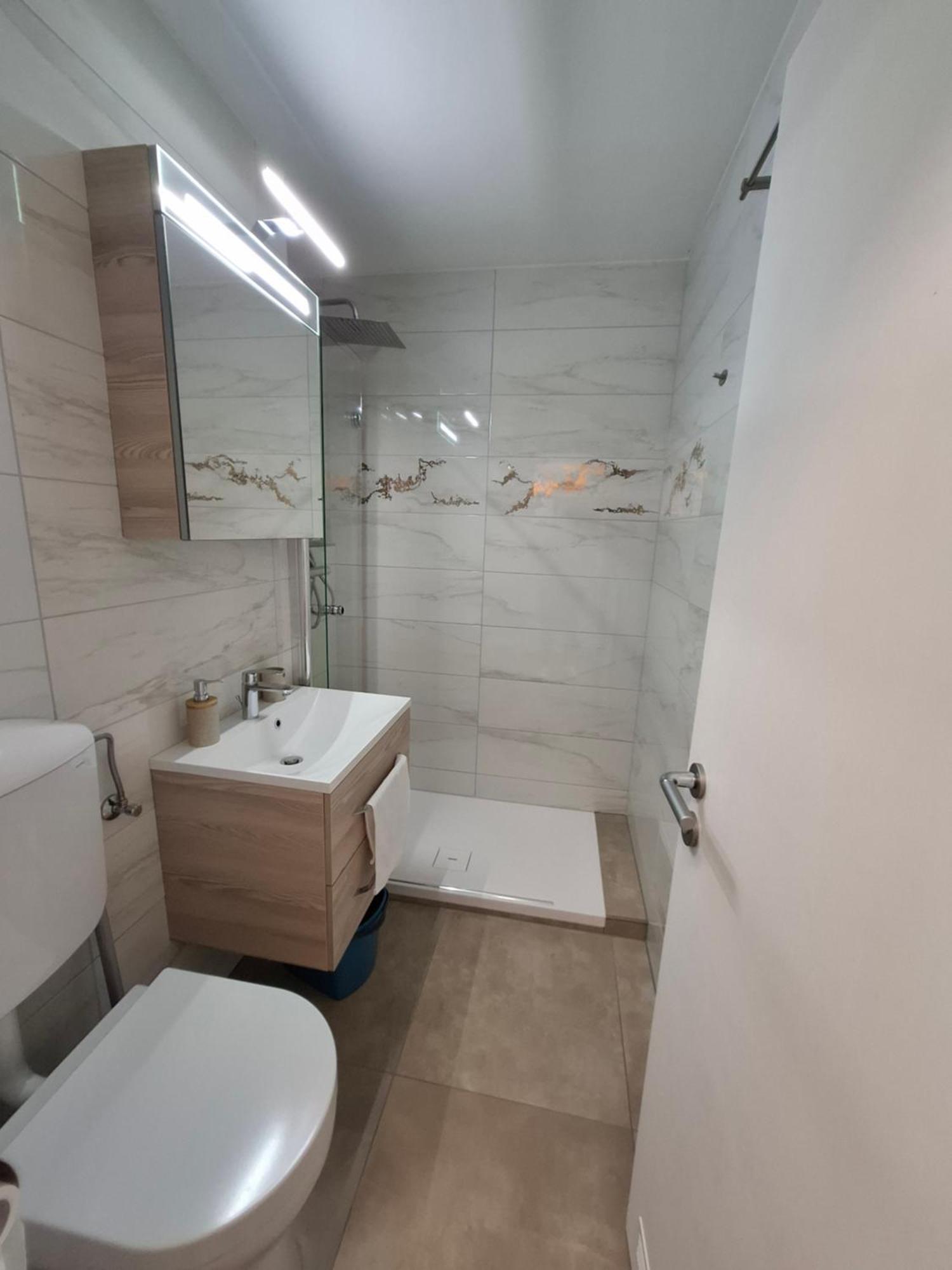 Appartement Aquaquelle Bad Füssing Екстериор снимка
